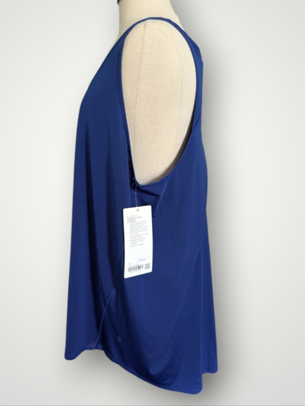 Lululemon NWT Essential Tank Top Pleated - Picture 4 of 11